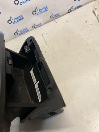 Guantera SEAT LEON 1p