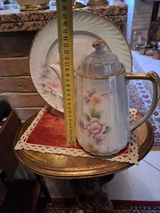 Caffettiera e piatto dolce Royal Tettau