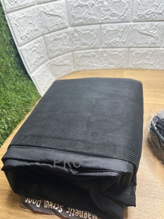 Mosquitera magnética para puerta