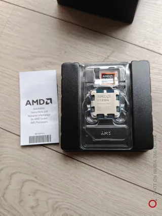 Ryzen 7 9700X + Cooler RGB Wraith Prism