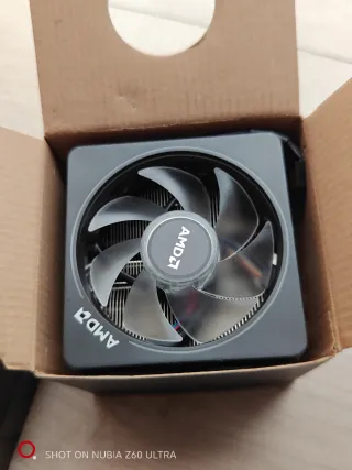 Ryzen 7 9700X + Cooler RGB Wraith Prism