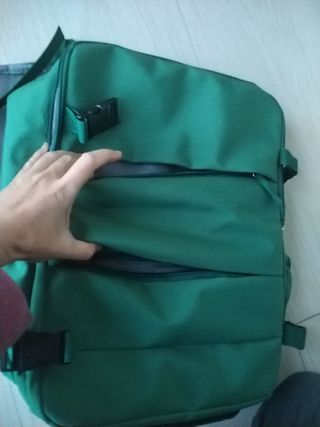 Mochila de cabina verde aprobada para viajar