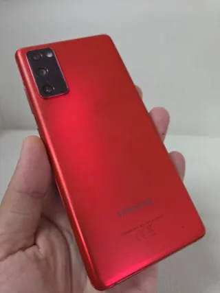 Samsung Galaxy S20 FE Rojo