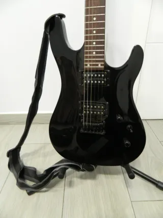 Pack Guitarra Eléctrica Cort KX100 + Ampli