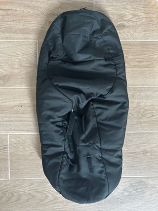 Saco Cubrepiernas Stokke YOYO Negro