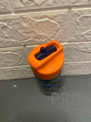 Botella de agua para niños