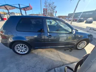 Volkswagen Golf 2002