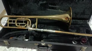 Trombon Bach para reparar
