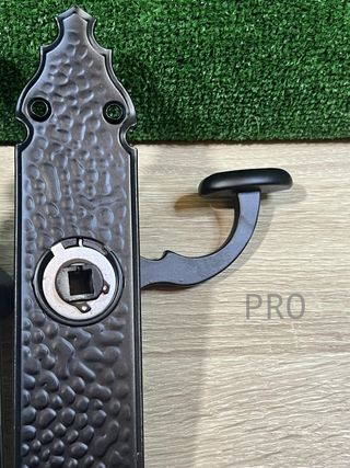 Juego de 2 Manillas para Puertas Amig