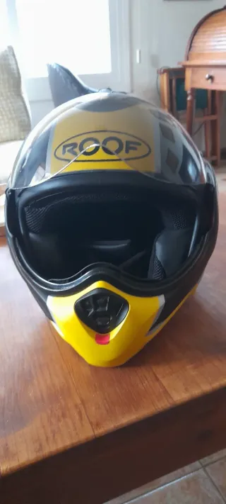 Casco Moto Roof Negro y Amarillo / Talla S