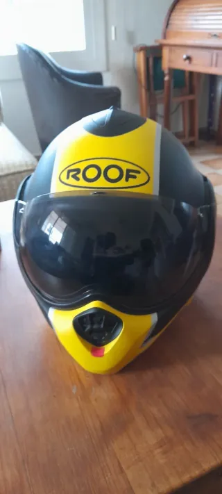 Casco Moto Roof Negro y Amarillo / Talla S