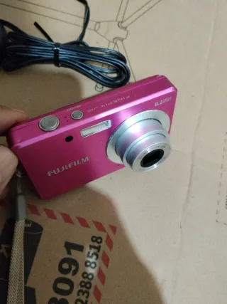 Cámara Fujifilm J12 Rosa 8.2 MP