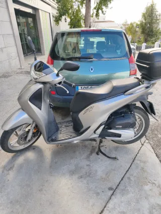 Honda SH125i Plata