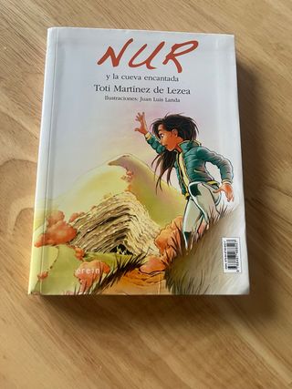 Nur y la cueva encantada