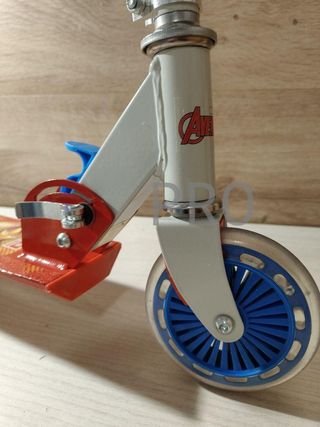 Patinete infantil de aluminio - Mondo Toys