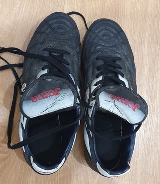 Botas de fútbol Joma Alfonso Negras y Plateadas
