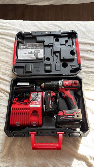 Taladro Milwaukee M18 BPD 2.0Ah