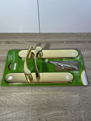 Juego de 2 Manillas para Puertas Amig