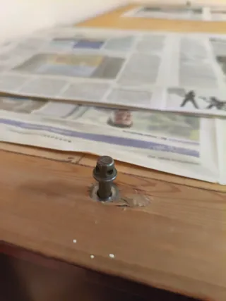 Armario de madera oscuro