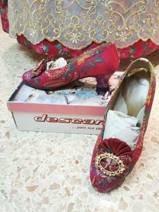 Traje de Fallera Juvenil/Adulta