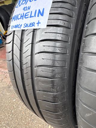 2 Neumáticos MICHELIN 205/60R16 92H
