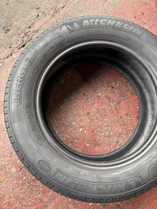 2 Neumáticos MICHELIN 205/60R16 92H