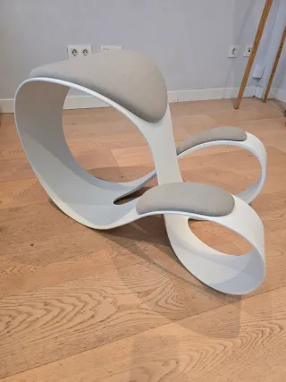 Sedia Moon Ergonomica Beige e Bianca