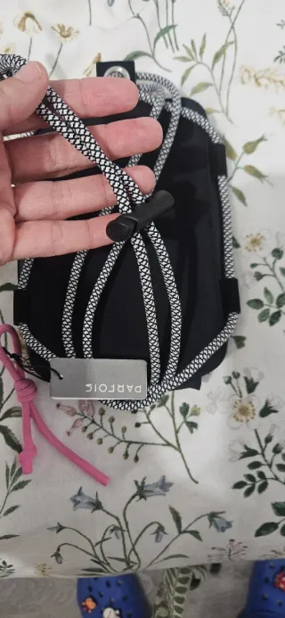 Bolso Parfois negro y rosa