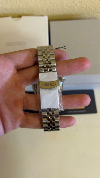 Reloj Seiko 5 Sports GMT Automático Amarillo