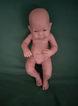 Muñeca Antonio Juan Baby + Ropita