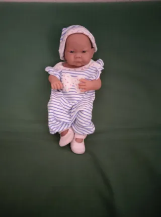 Muñeca Antonio Juan Baby + Ropita