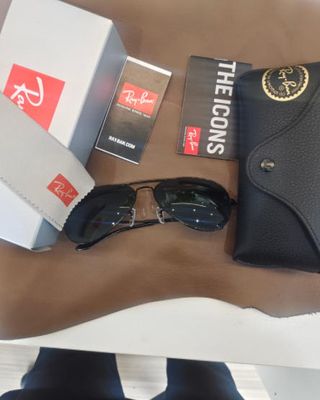 Gafas de sol Ray-Ban Aviator negras y verdes