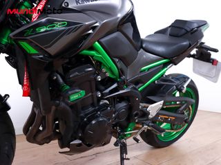 KAWASAKI Z 900