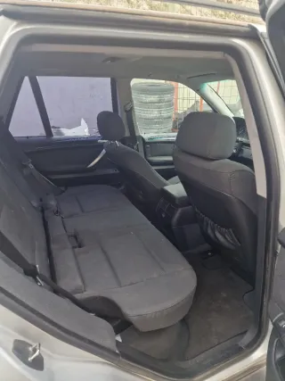 BMW X5 2003 AVERIADO