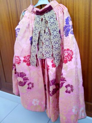Traje de Fallera Niña Morado y Dorado