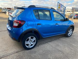 Dacia Sandero 2015