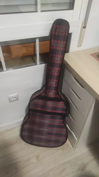 Guitarra azul Clásica
