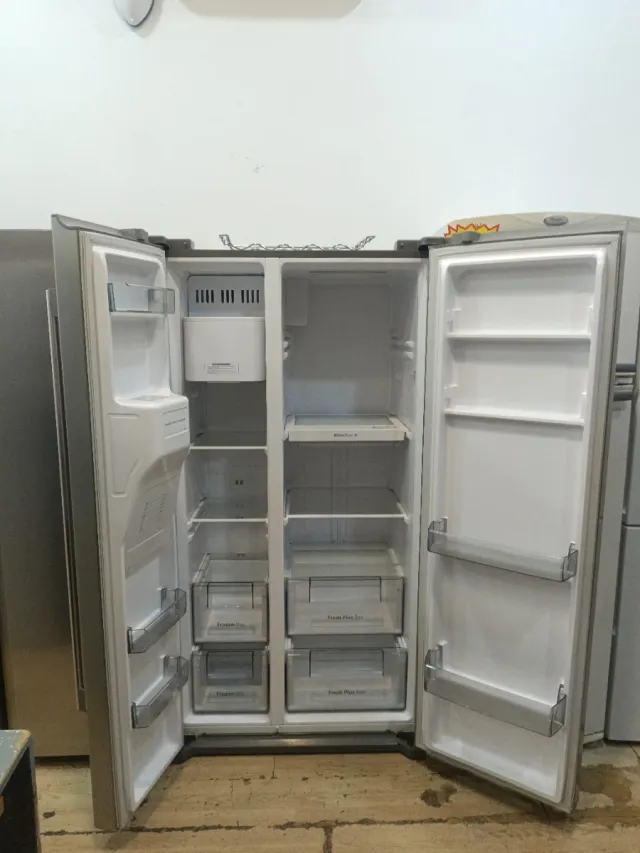 Geladeira DAEIVOO COM GARANTIA E TRANSPORTE