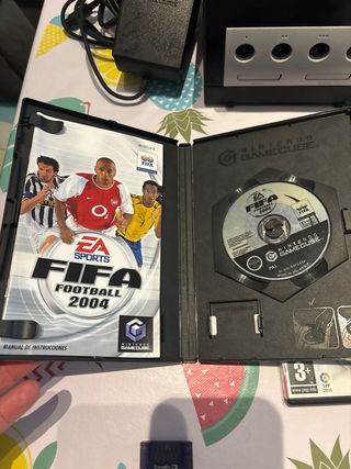 Nintendo gamecube+mando+memoria+2 juegos