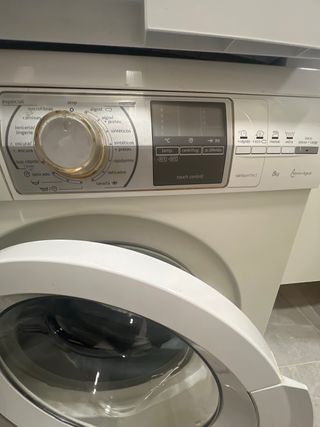 Lavatrice Balay e Asciugatrice Beko 9kg A+++, supporto LG