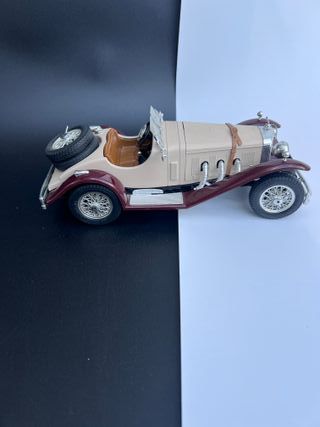 Mercedes Benz SSK 1/18 Burago