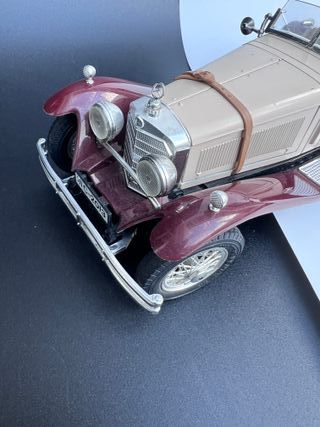 Mercedes Benz SSK 1/18 Burago