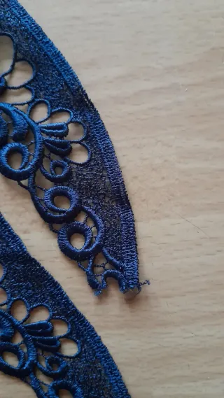 Lotto applicazioni pizzo e passamaneria