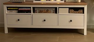 Mobile TV in legno e vimini poco usato