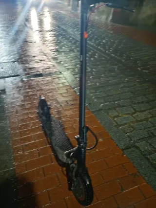 Patinete Eléctrico Negro