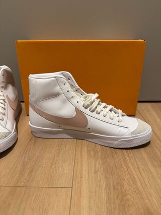 Nike Blazer Mid 77 Talla 42.5