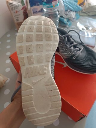 Nike para un 39 aunque sea 40