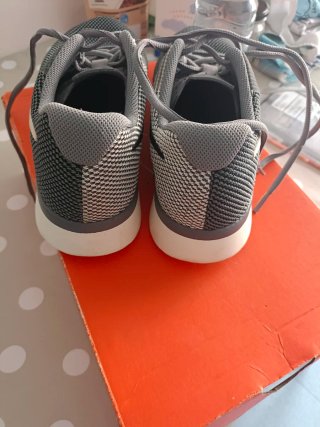 Nike para un 39 aunque sea 40