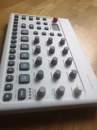 Elektron Model Samples