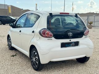Toyota Aygo 70 Live